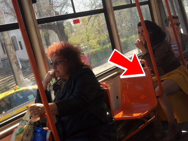 Mihaela a păţit un accident vestimentar