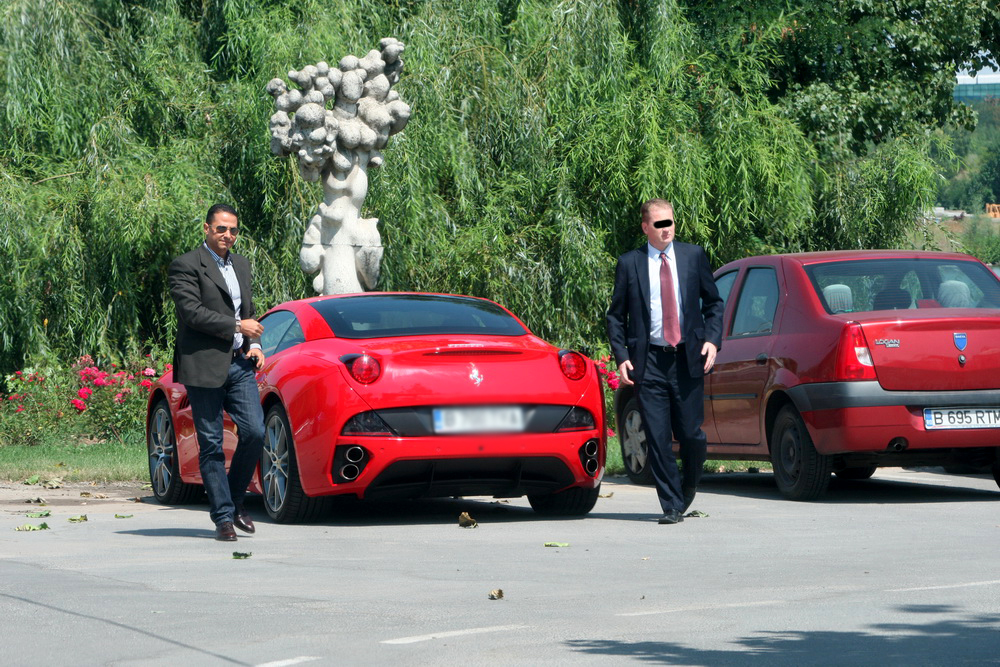 Tarek El Faki este un pasionat la masinilor de lux