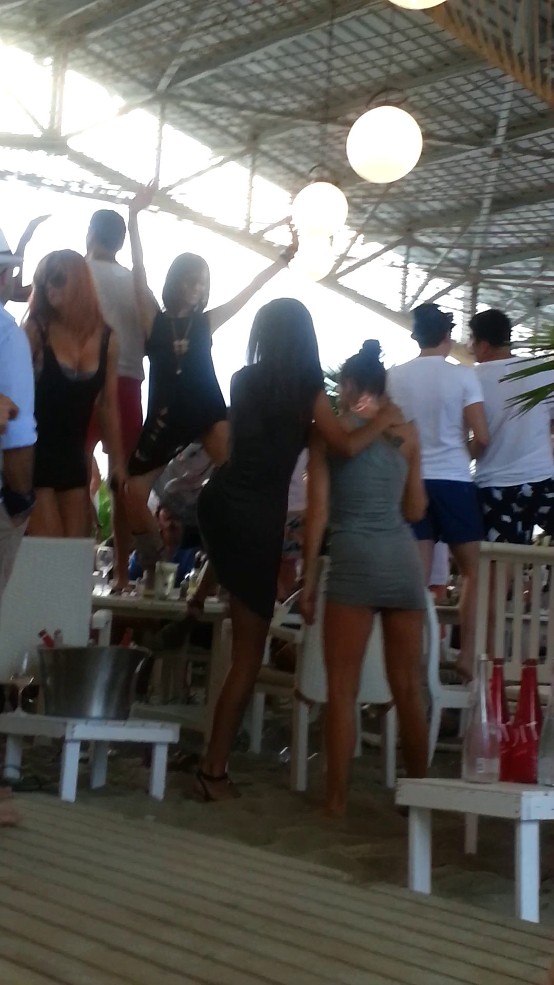 Alexandra Badescu a facut spectacol, weekendul trecut la mare.