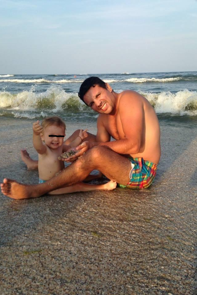 Anais si artistul s-au balacit la malul marii