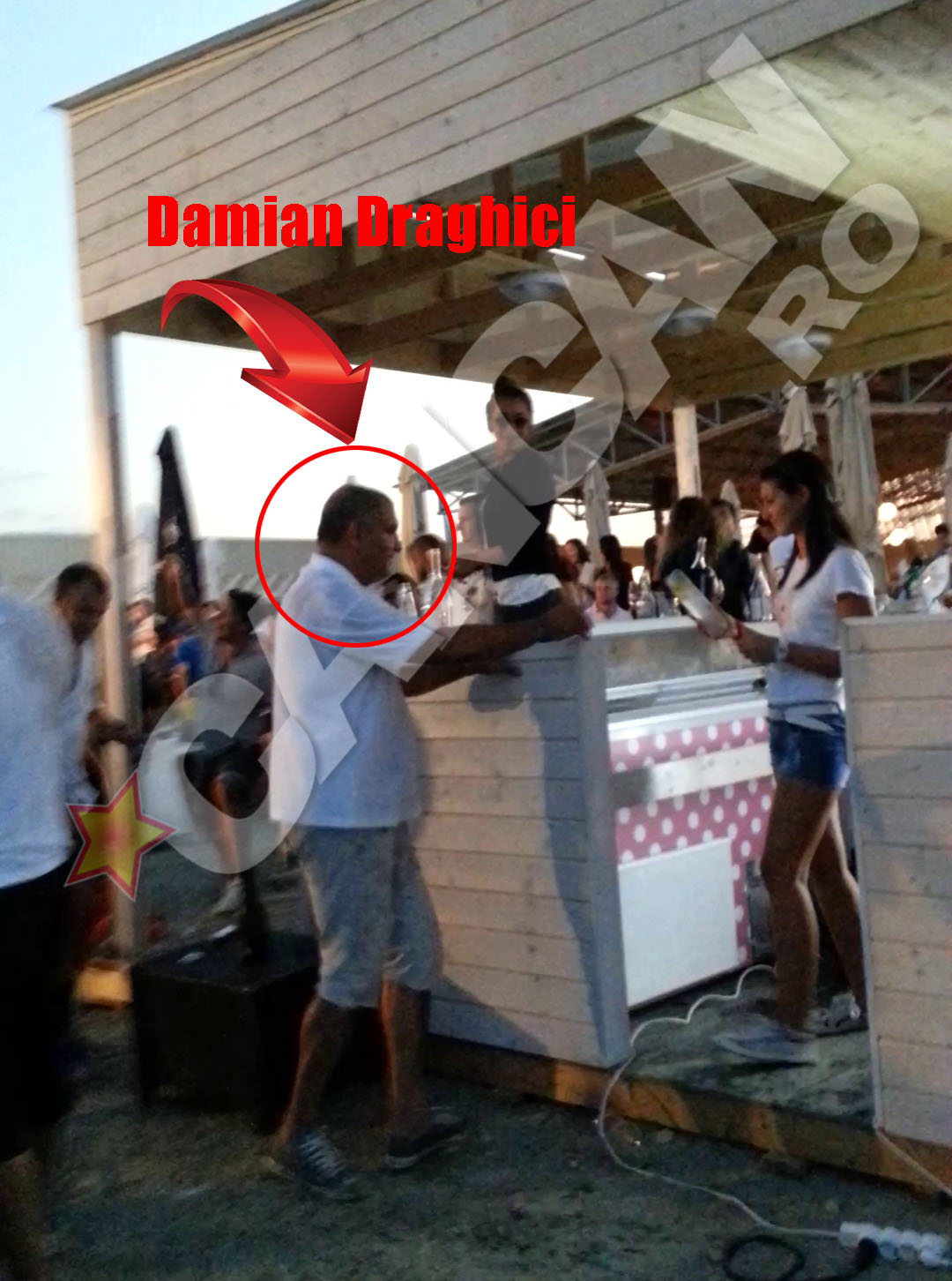 Ud leoarca, senatorul se retrage la bar pentru a-si lua 