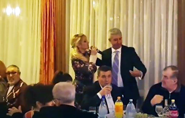 Dan Diaconescu a dat o petrecere fabuloasă de ziua lui