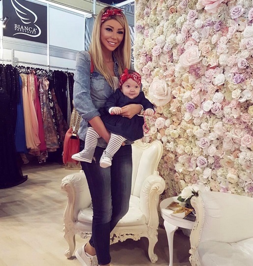 Bianca Drăguşanu, împreună cu Sofia la primul eveniment monden al micuţei
