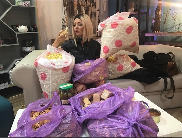 Delia a început să 