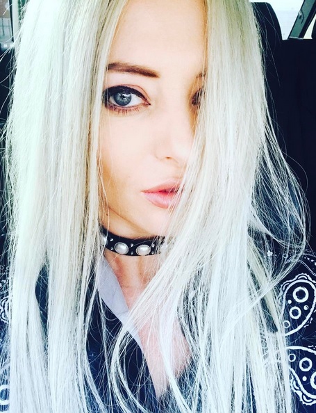 Aşa arată acum Delia.