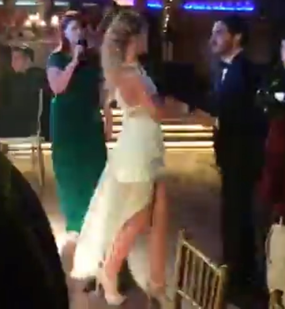 Gina Matache i-a cântat fiicei la petrecere