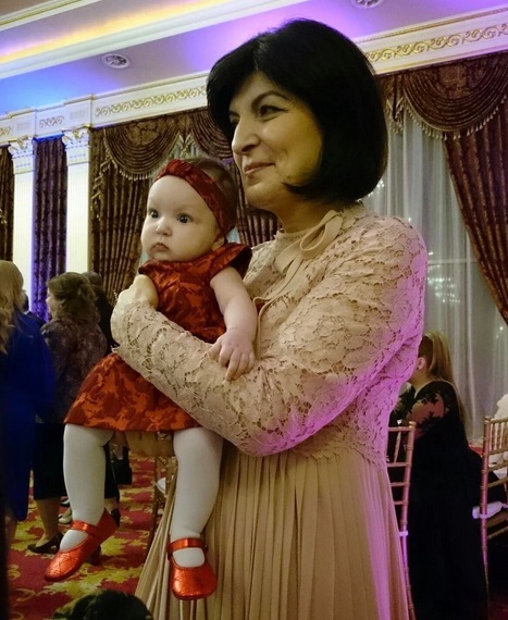 Mama Simonei Halep, împreună cu fetiţa fiului ei