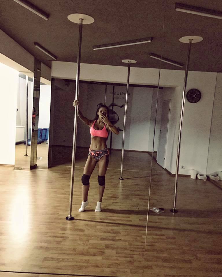 Vancea este adepta dansului ”sportiv” la bară