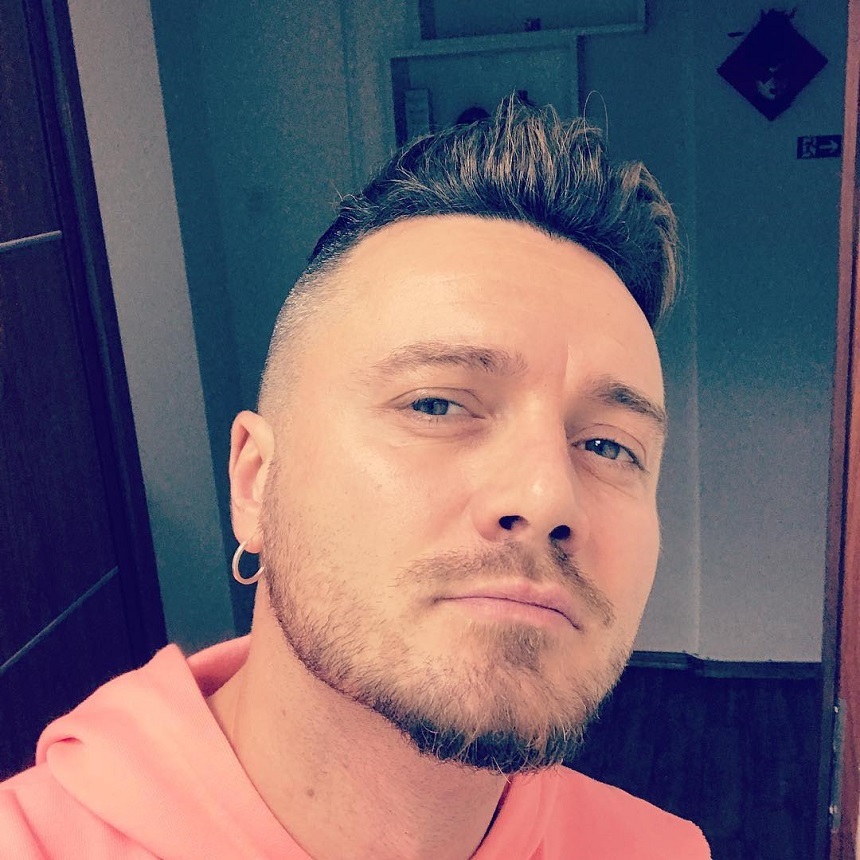 Tavi Clonda şi-a lăsat creastă