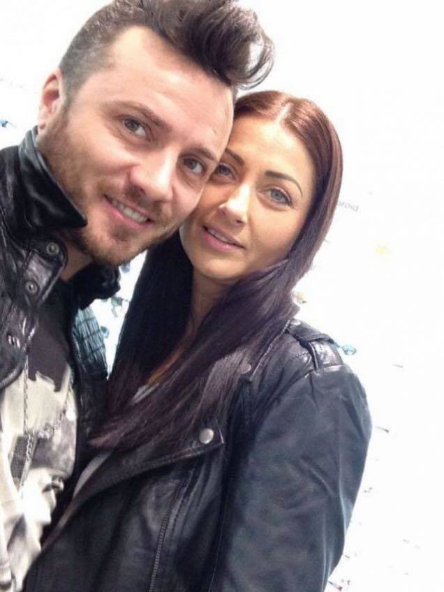 Fotografia a fost postată în urmă cu jumătate de oră de către Tavi Clonda, alături de mesajul: 