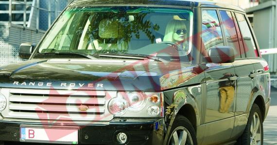 Lori are un Range Rover