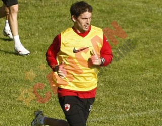 Juan Pablo Garat este sprijinit de la Bucuresti