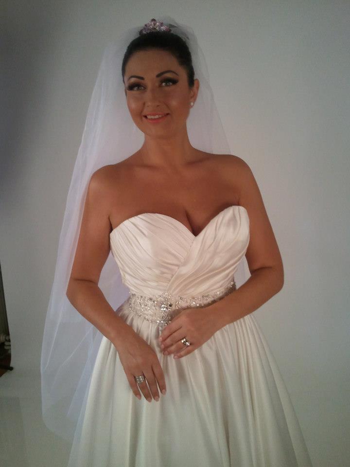 Gabriela cristea mireasa
