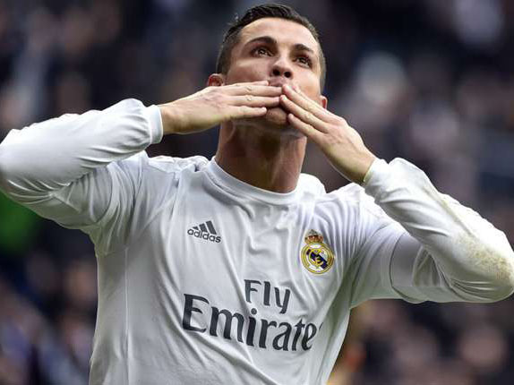 Imagine Stire Transformare radicală pentru Fabio Coentrao » Din colegul cu Ronaldo la Real Madrid în pescar! | 2review.ro