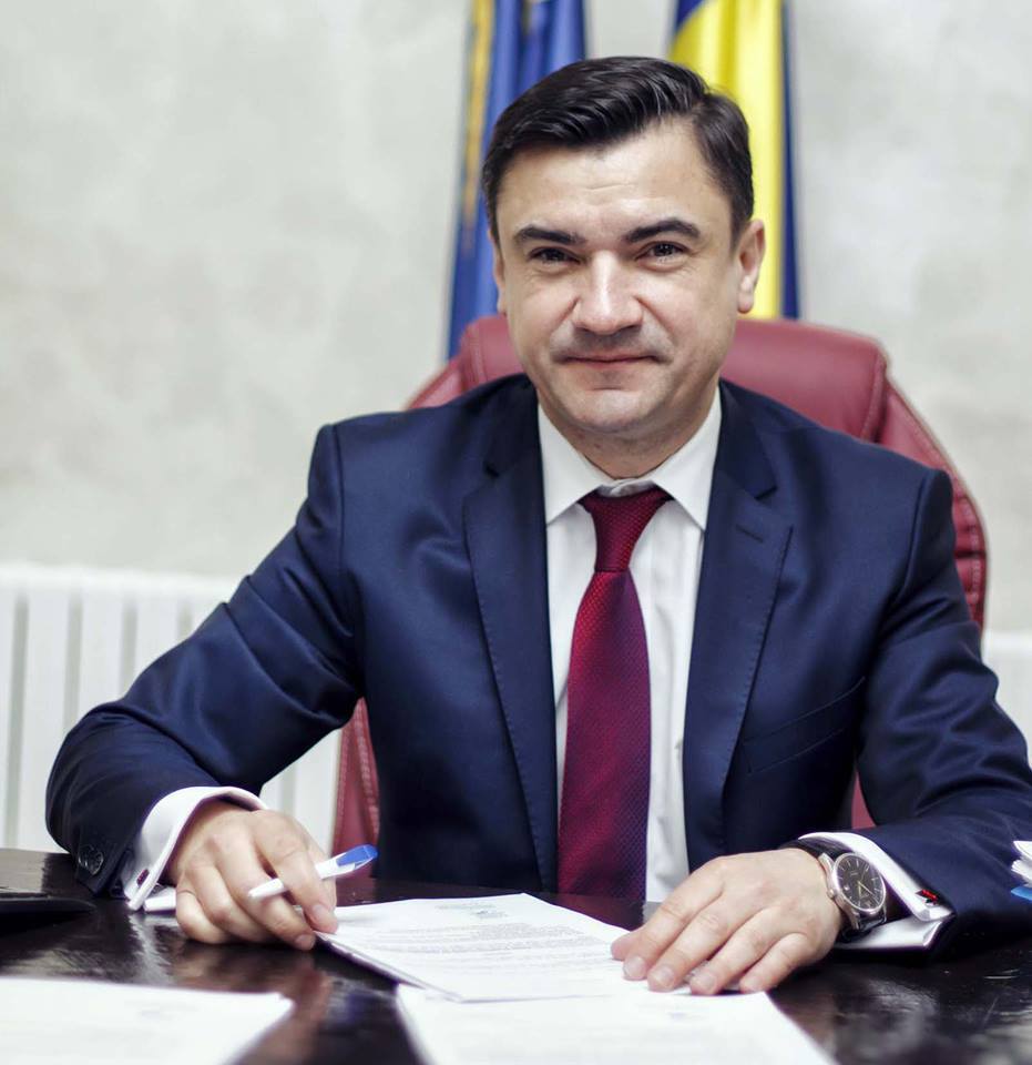 Imagine Stire Scandalul continuă la Politenica Iași » “Nu sunteți patronul echipei!” i-a fost atrasă atenția primarului Chirica | 2review.ro