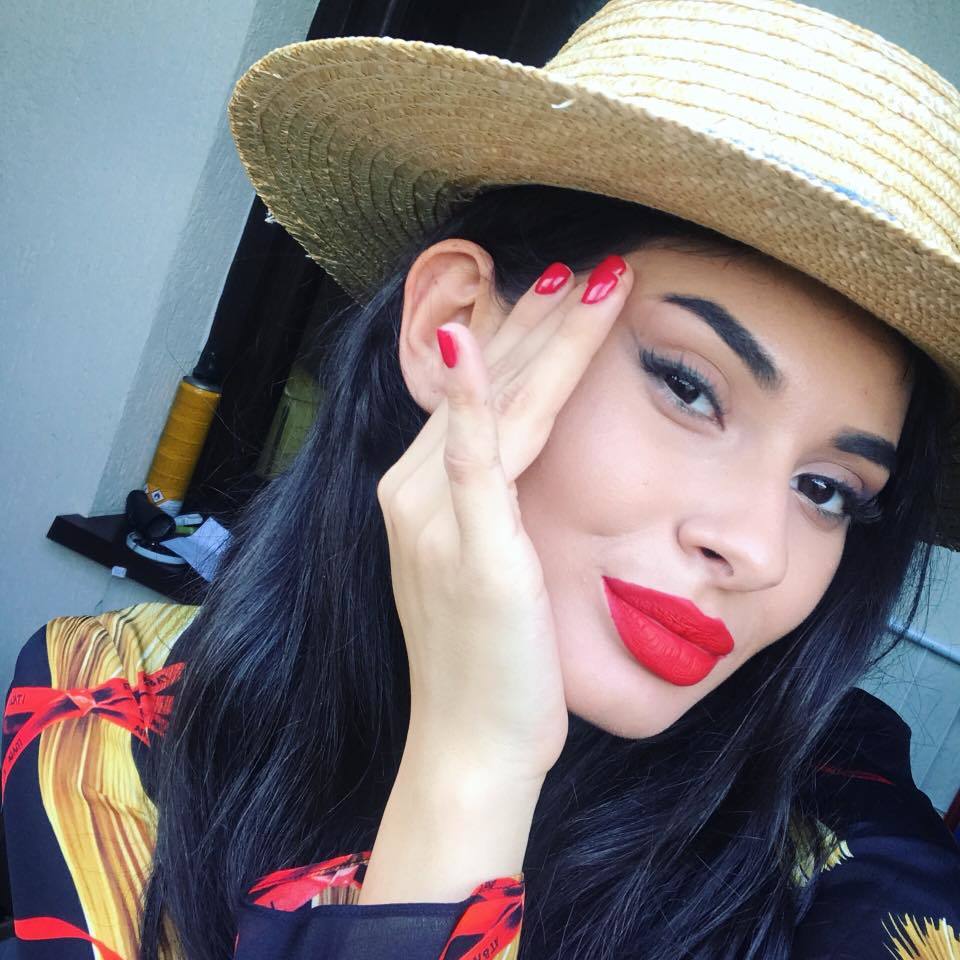 Cum s-a fotografiat Marisa Paloma, la două săptămâni după ce a născut: ”Primul nostru drum cu mașina”