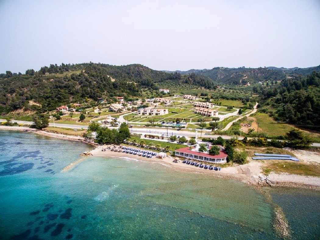 „Țeapă” de zile mari în Halkidiki. Ce a pățit un român la un hotel de patru stele