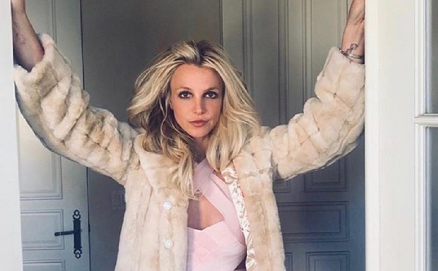 Imagine Stire Britney Spears, discuții în contradictoriu cu sora sa, Jamie Lynn. Care este mărul discordiei | 2review.ro