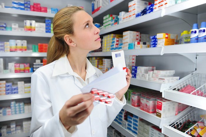 Ce salariu are o farmacistă de la Dona? De necrezut cât încasează în fiecare lună