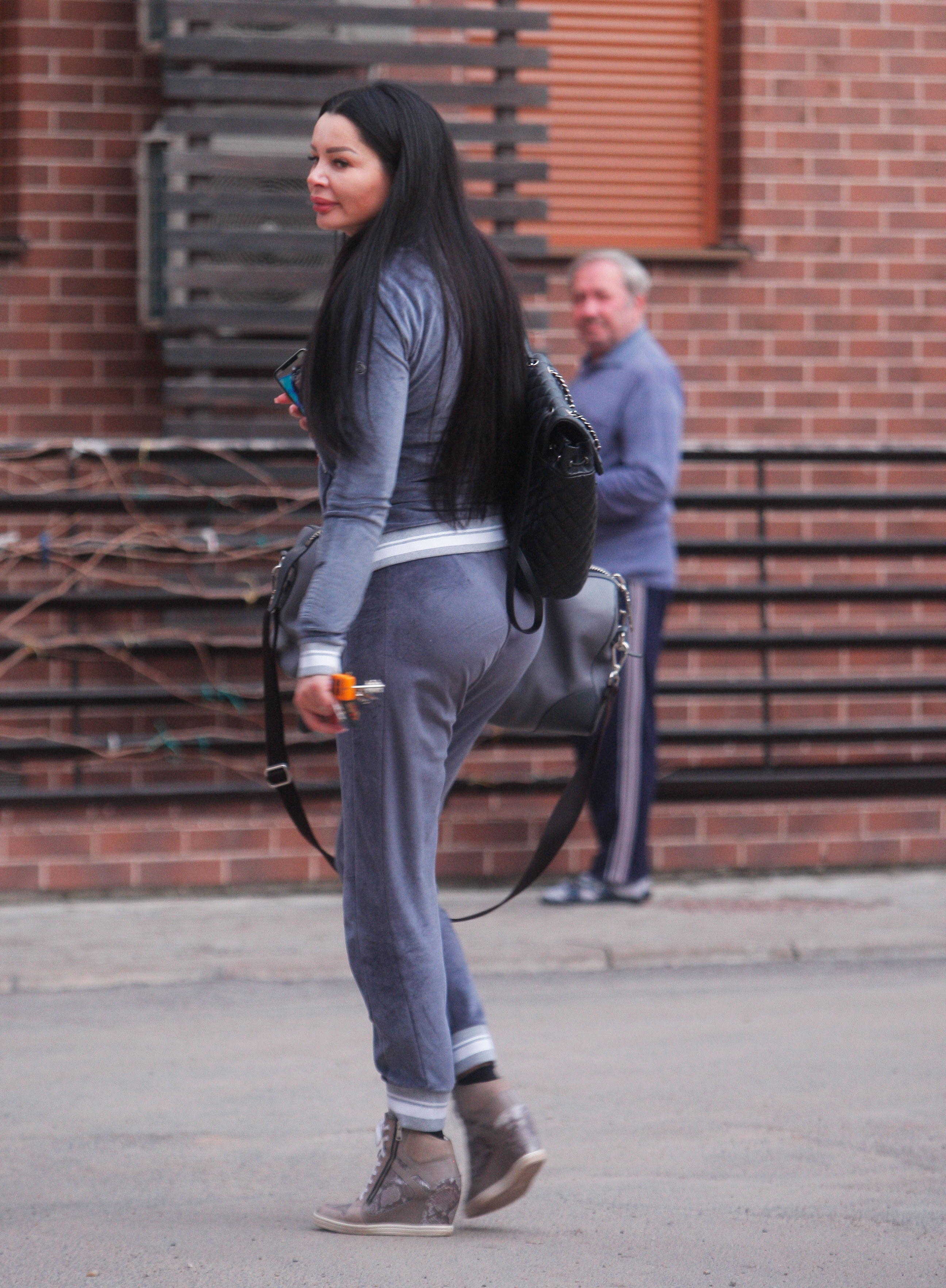 Brigitte și-a pus în valoare posteriorul