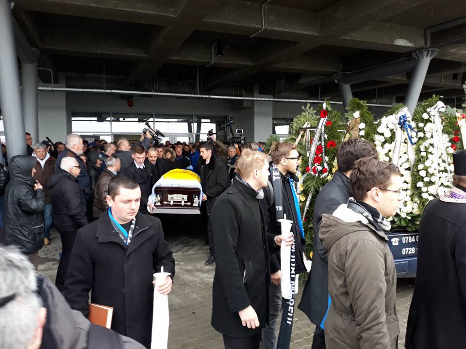 Nicolae Tilihoi, condus pe ultimul drum de peste 600 de persoane. ”Te