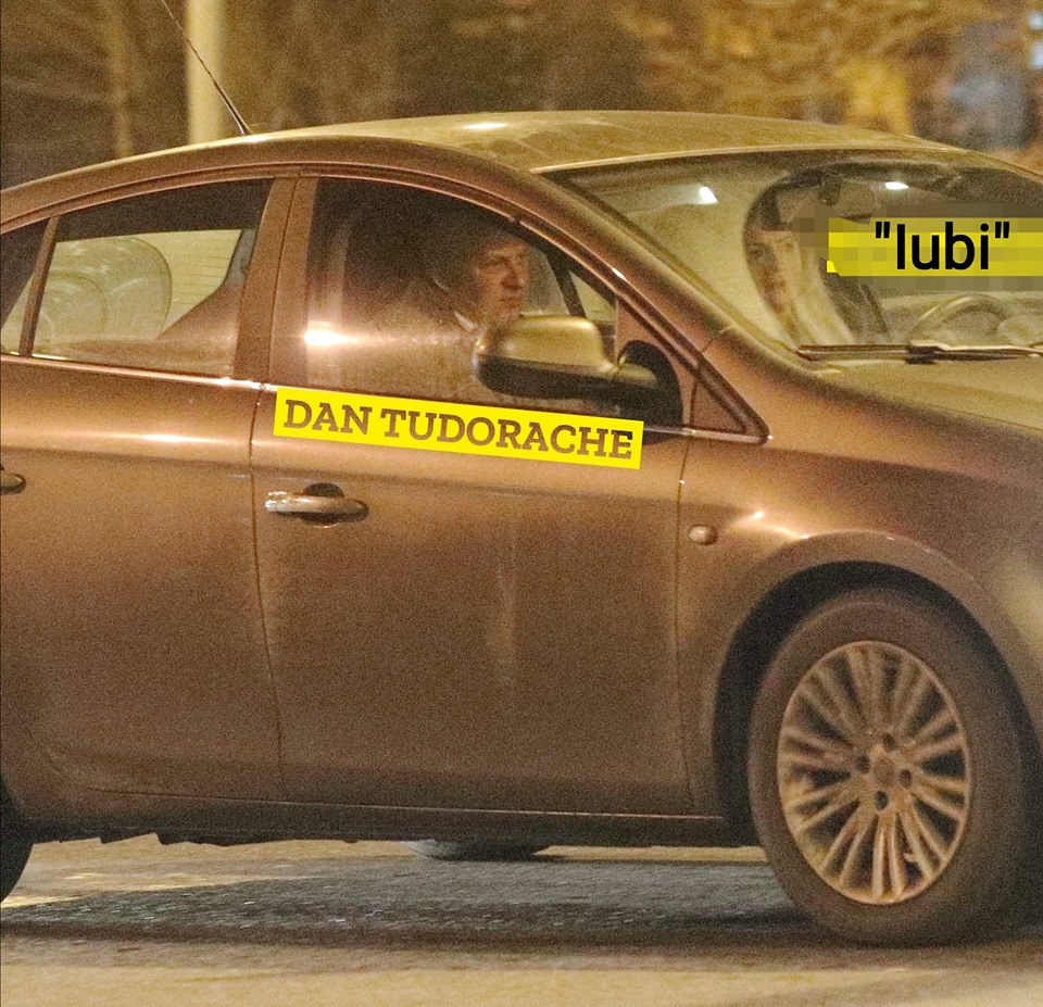 Primarul Sectorului 1, în compania celei alintate 