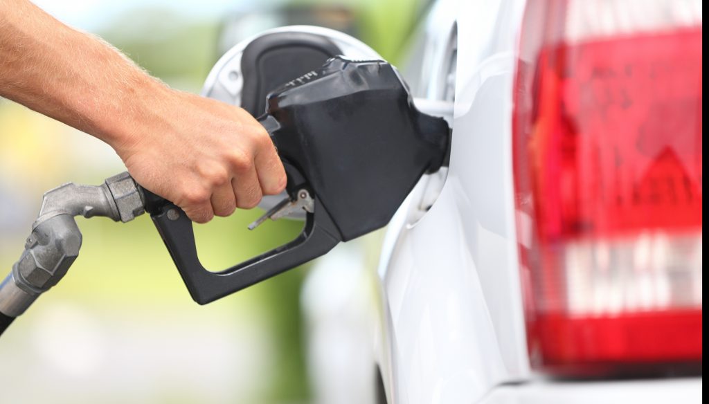 Toți șoferii români trebuie să știe! Cu cât se va scumpi combustibilul de la 1 ianuarie 2023