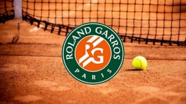 Imagine Stire Roland Garros 2021 » Sorana Cîrstea și Mihaela Buzărnescu joacă miercuri la Paris! | 2review.ro
