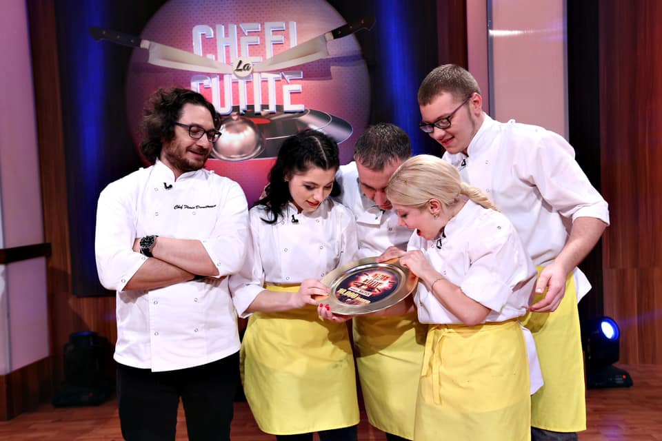 E oficial! Cine a câștigat finala sezonului special de la Chefi la cuțite, dedicat familiilor. Premiul 10.000 € al lor