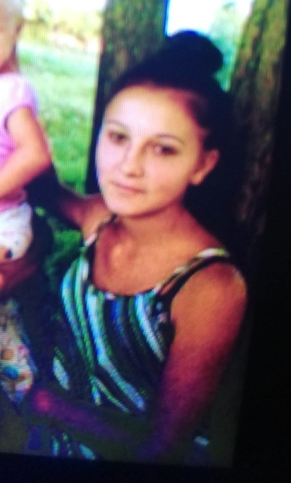 Carmen Ciofu, 14 ani, a plecat de acasă luni