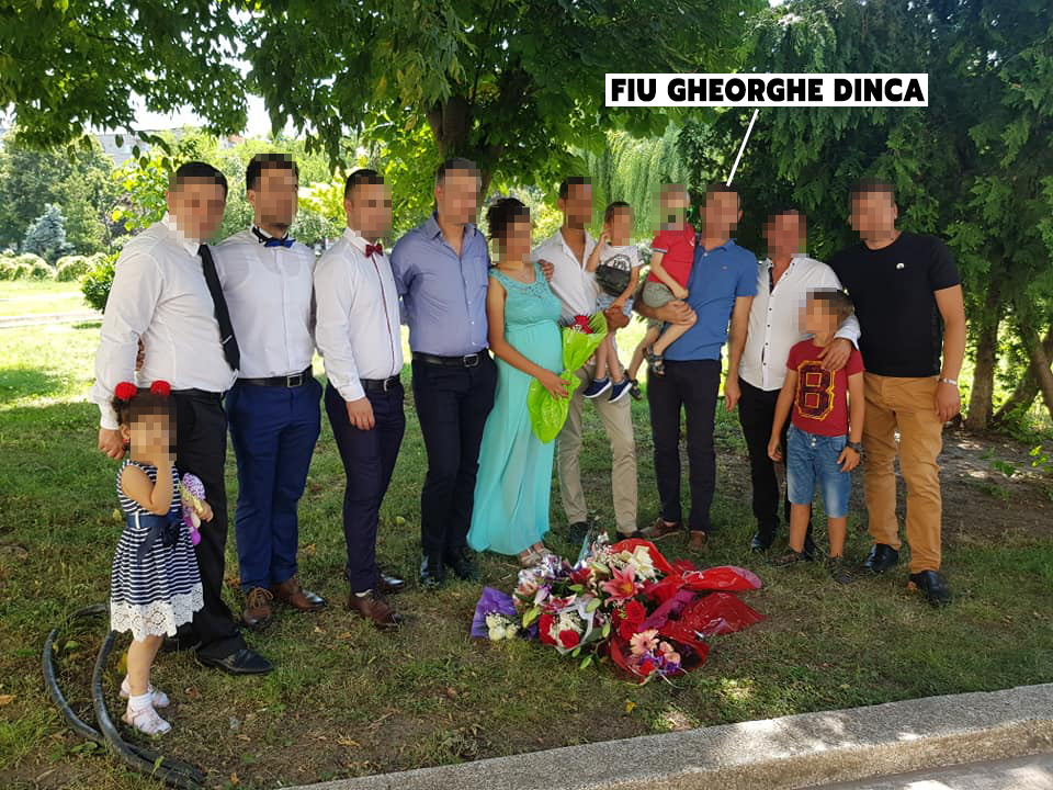 Nunta la care a participat o parte din familia criminalului, chiar în timp ce se petreceau ororile