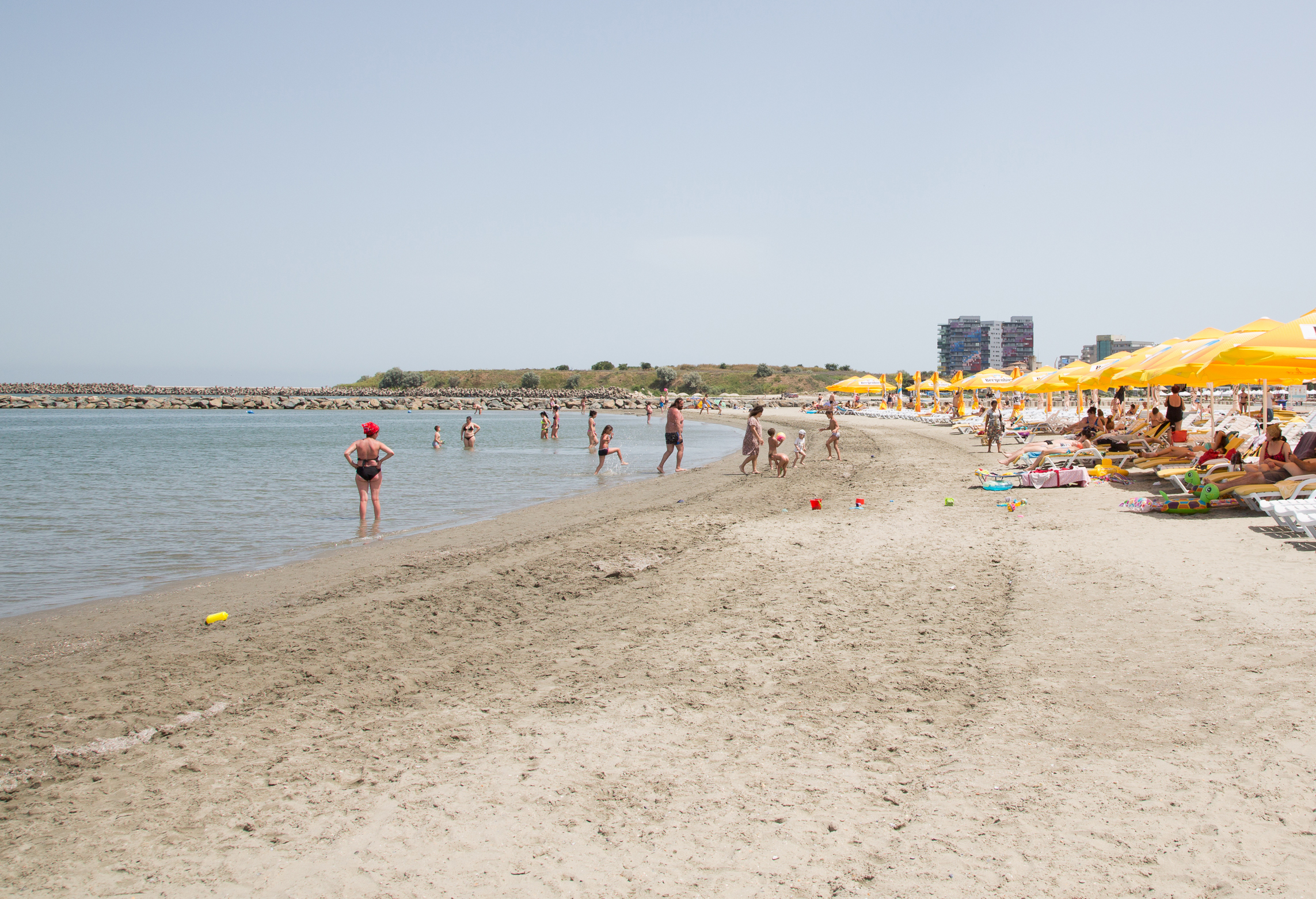 Ce Au Găsit Turiștii Pe Plajă In Mamaia Nu Le A Venit Să Creadă