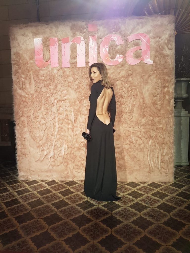 Carmen Brumă, pe covorul întins pentru decernarea premiilor de la Gala Unica 2019 © CANCAN.RO