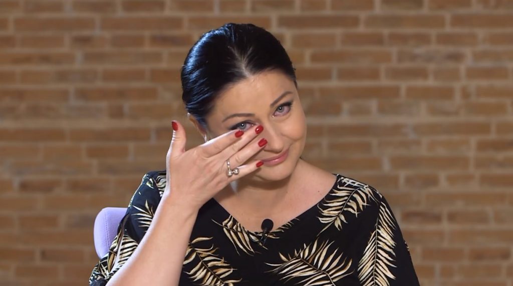Imagine Stire Problema de sănătate cu care s-a confruntat Grabriela Cristea timp de zece ani. Disperată, vedeta a apelat la… | 2review.ro