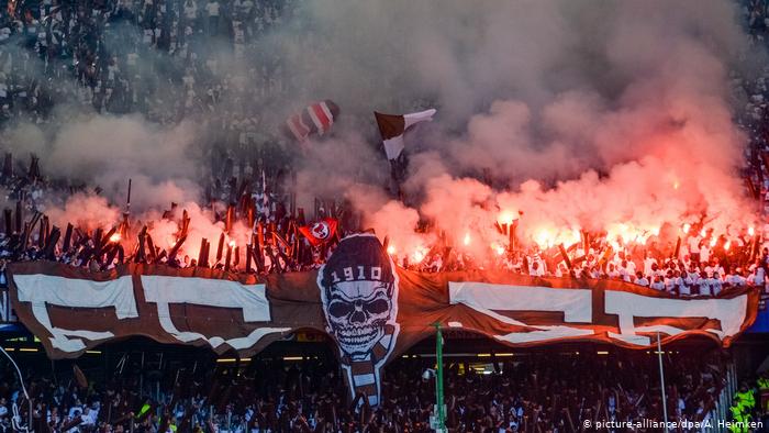 Imagine Stire St. Pauli, prima dublă din istorie în fața lui Hamburg | 2review.ro