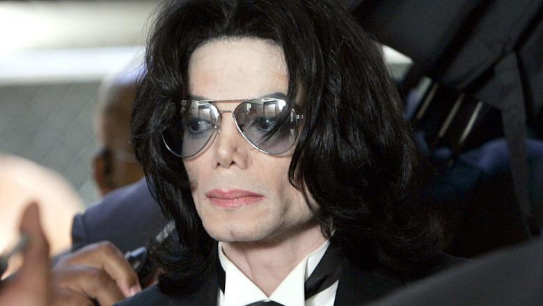 Imagine Stire FOTO| Cum arată fiul cel mic al lui Michael Jackson? Blanket a împlinit 18 ani | 2review.ro