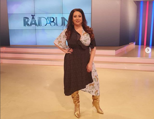 Imagine Stire Oana Roman și-a pus românii în cap: ”Ca să înțelegem ce popor needucat…” Ce a făcut vedeta în Italia | 2review.ro