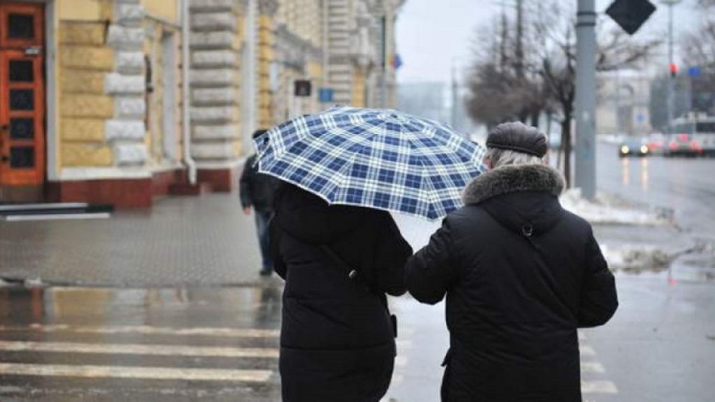 Vremea se schimbă radical în România! Temperaturile scad cu până la 15 grade