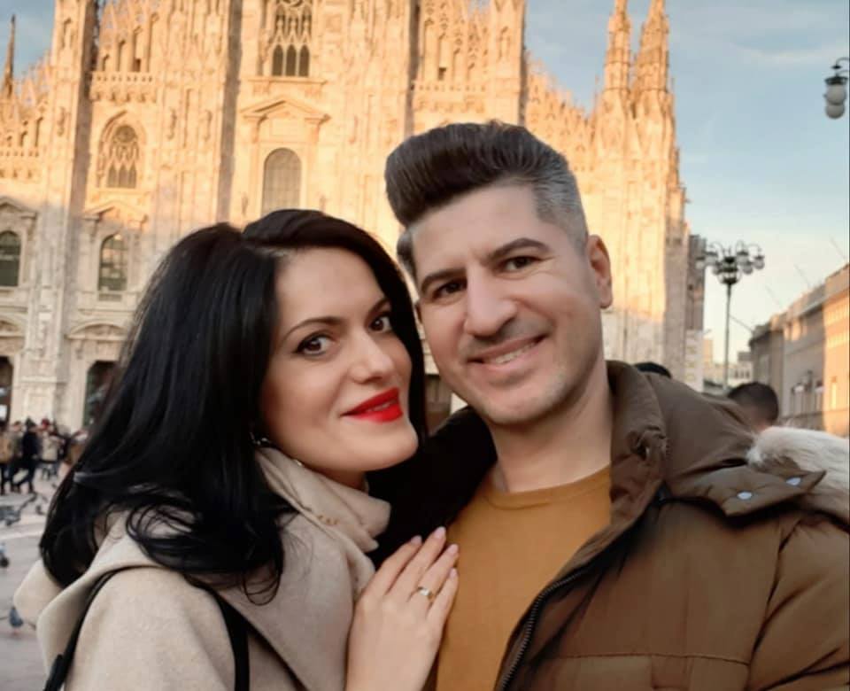 Imagine Stire Văduva lui Adrian Pintea a fost în avionul care a sosit de la Bergamo la Craiova: „Cunoscuți, prieteni, rude s-au panicat îngrozitor…” | 2review.ro