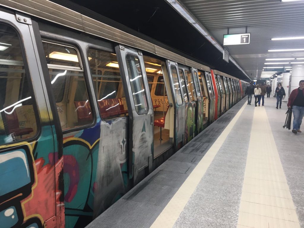 Imagine Stire Al treilea angajat Metrorex, diagnosticat cu noul coronavirus. Bărbatul se află la izolare | 2review.ro