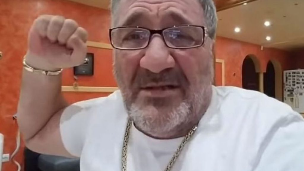 Imagine Stire Cum a reacționat Nelson Mondialul după ce a văzut filmele pentru adulți cu Bianca de la Puterea Dragostei: ”Arunc toate lingurile. M-a spurcat!” | 2review.ro