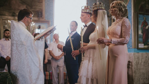 Imagine Stire Câți lei trebuie să plătești, de fapt, la biserică, în București, dacă vrei faci nuntă | 2review.ro