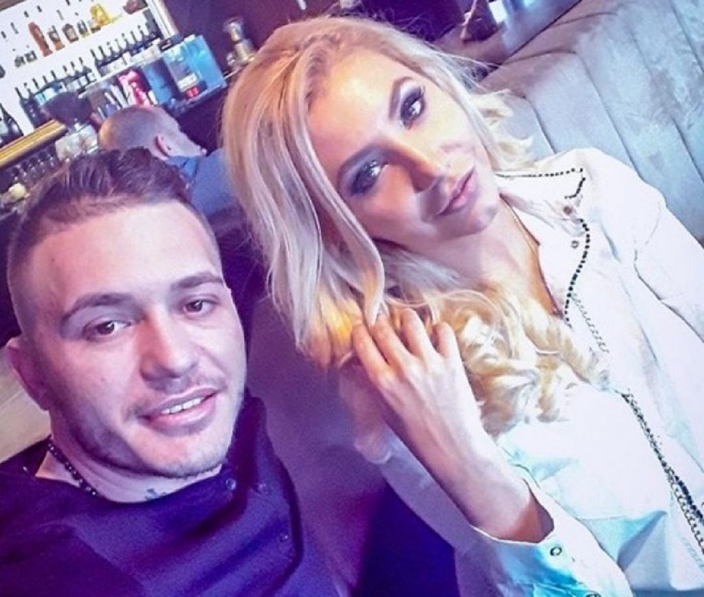 Imagine Stire Șoc în showbiz! Roxana Prințesa Ardealului și Florin Rusu s-au despărțit, după o săptămână de când au devenit părinți: „Sunt probleme între noi…” | 2review.ro