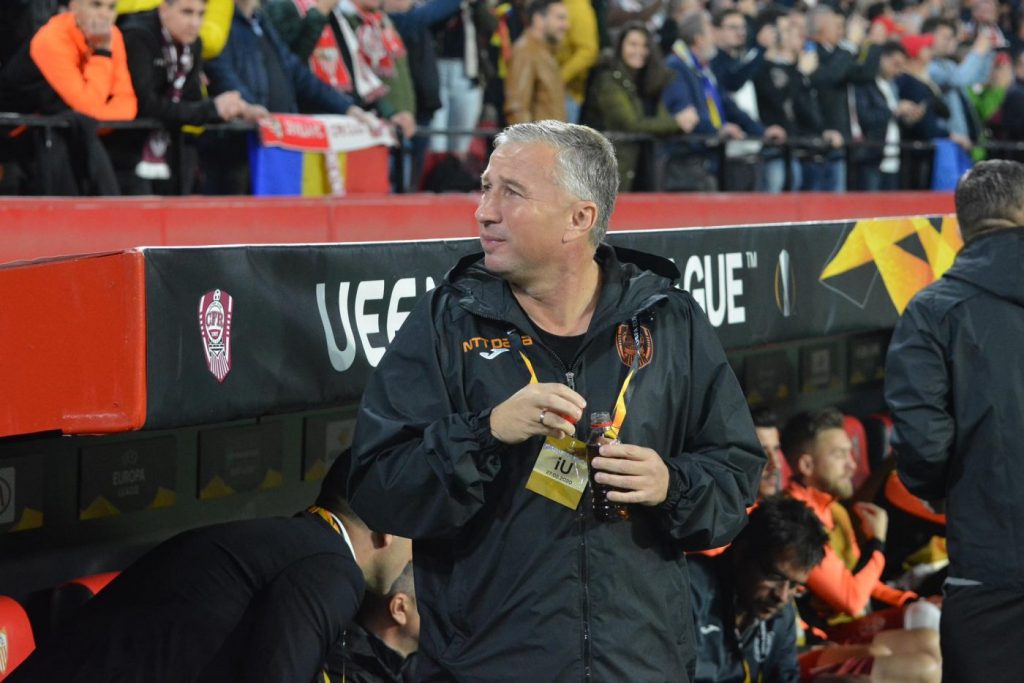 Imagine Stire Transferuri importante la CFR Cluj: Iasmin Latovlevici și Nicolae Carnat au semnat cu ardelenii! | 2review.ro