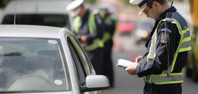 Imagine Stire Poliția Rutieră a făcut prăpăd! Câte permise de conducere a reținut în doar 24 de ore | 2review.ro