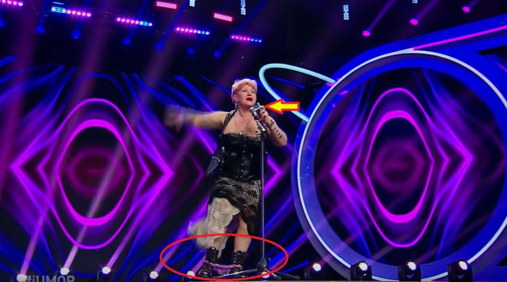 Imagine Stire Scene senzaționale la iUmor! Violeta Niculae a renunțat la lenjerie, și-a introdus o trompetă în zona intimă și cântat. Jurații au fost uimiți: “Nu există așa ceva pe Pământ!” | 2review.ro