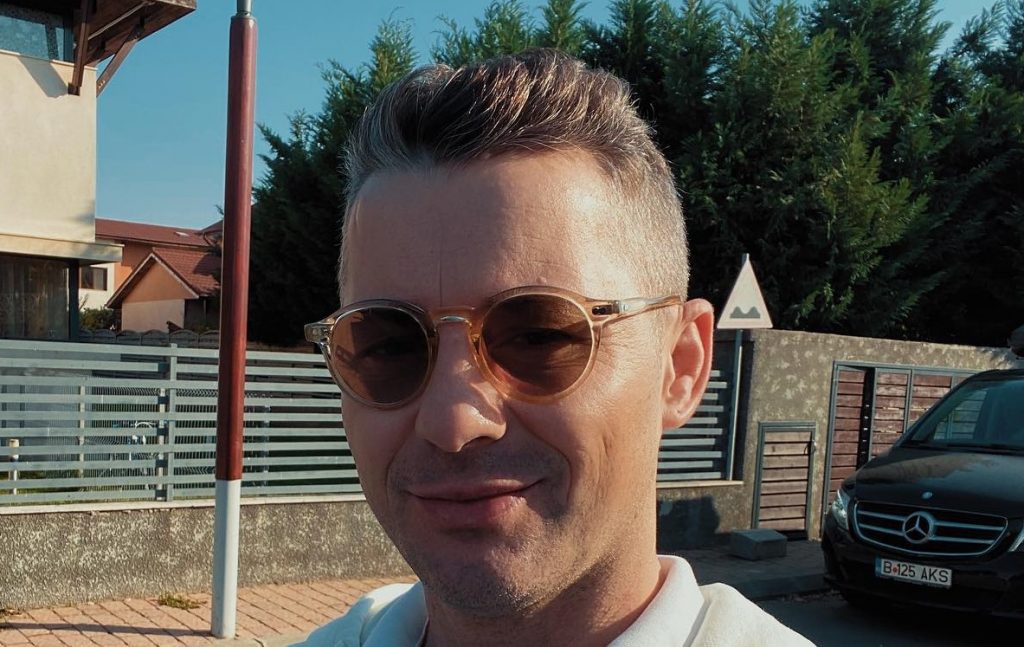 Imagine Stire Adrian Sînă, în război cu dubaiezii: “F#$k fly Dubai!” | 2review.ro