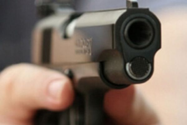 Imagine Stire Ce tragedie! Un polițist de frontieră din județul Mehedinți s-a împușcat mortal în cap cu arma din dotare | 2review.ro