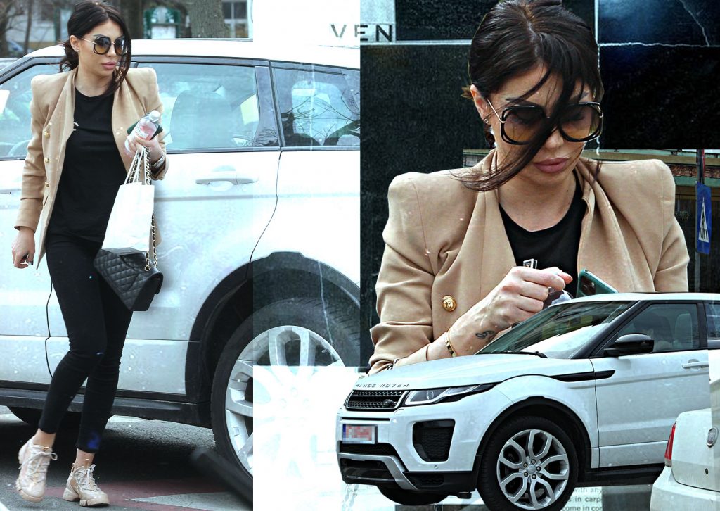 Imagine Stire Ana manechina a primit cheile unui Range Rover de la ”iubi cheltuitorul”! | 2review.ro
