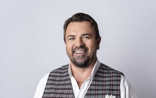 Imagine Stire Horia Brenciu, rolul din emisiunea Masked Singer România: „M-au antrenat special pentru a deveni detectiv la Masked Singer România” | 2review.ro